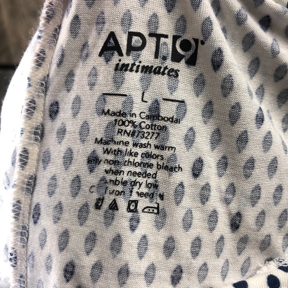 ❤️3/$30 100% cotton breezy tee - Picture 6 of 6